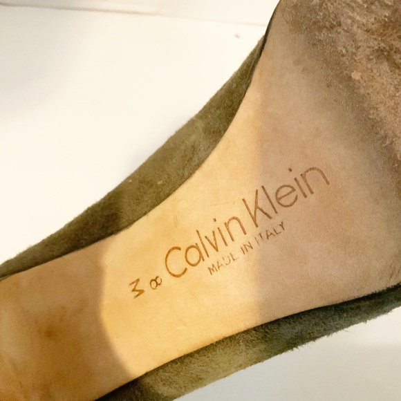 Calvin Klein Womens Green Suede Pumps Heels Made In Italy Size 8M - Picture 8 of 8